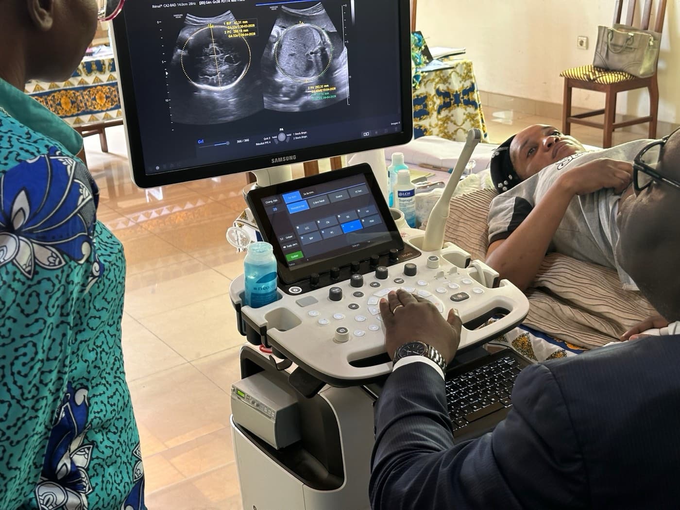 Écran d'échographie médicale